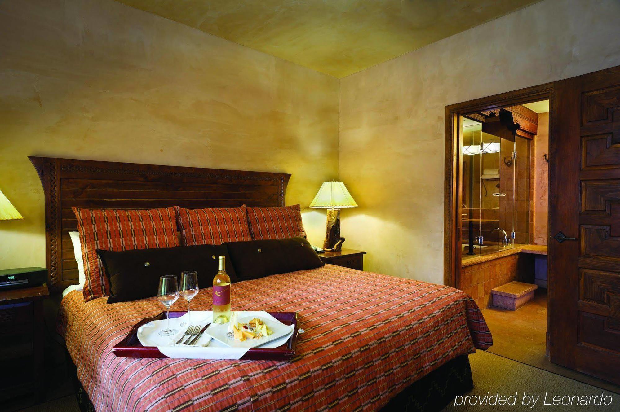 El Monte Sagrado Resort & Spa Таос Екстериор снимка